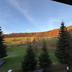 Erholung Im Wald - Mit Schwimmbad Διαμέρισμα *