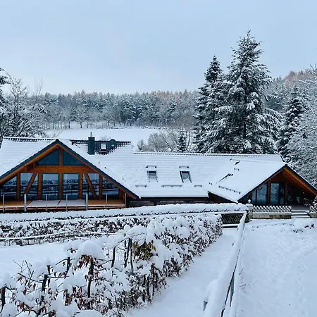 Apartamento Erholung Im Wald - Mit Schwimmbad
