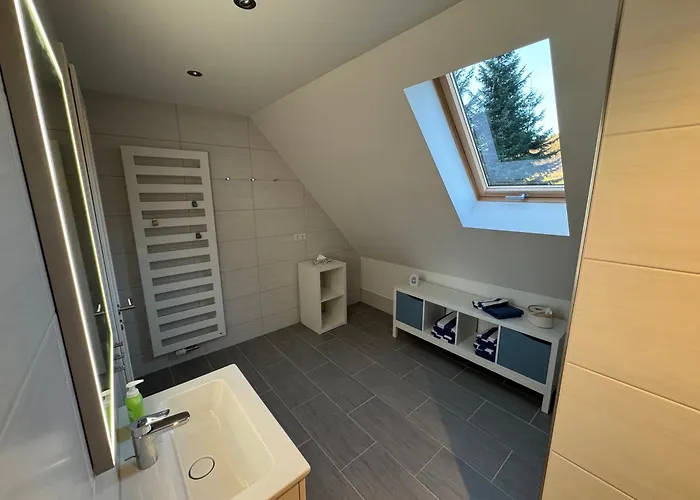 Erholung Im Wald - Mit Schwimmbad Apartamento *