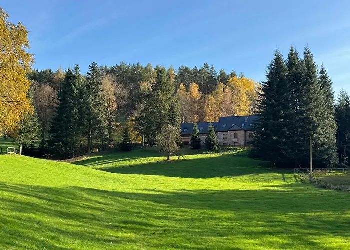 Erholung Im Wald - Mit Schwimmbad Apartamento *